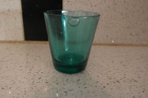 Ancien lumignon /photophores en verre souffl�du 18 �me si�cl 7 Angers (49)