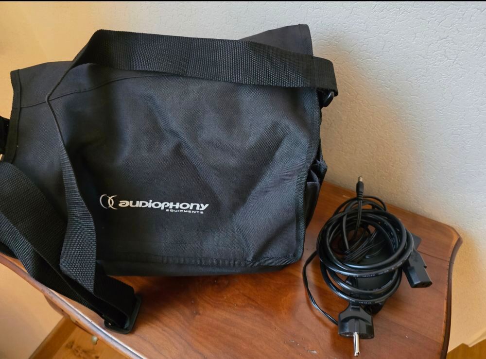 Sonorisation portable + 2 micros Audio et hifi