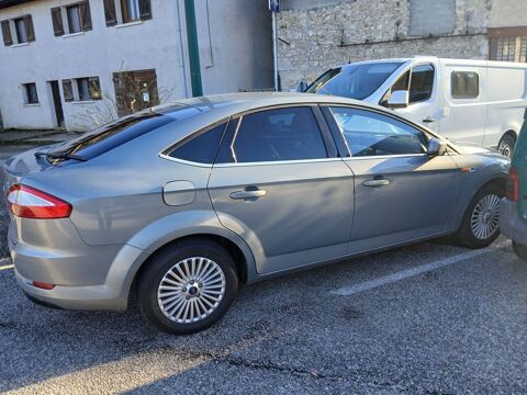 Ford mondeo 2.0 TDCi 140 DPF Ghia