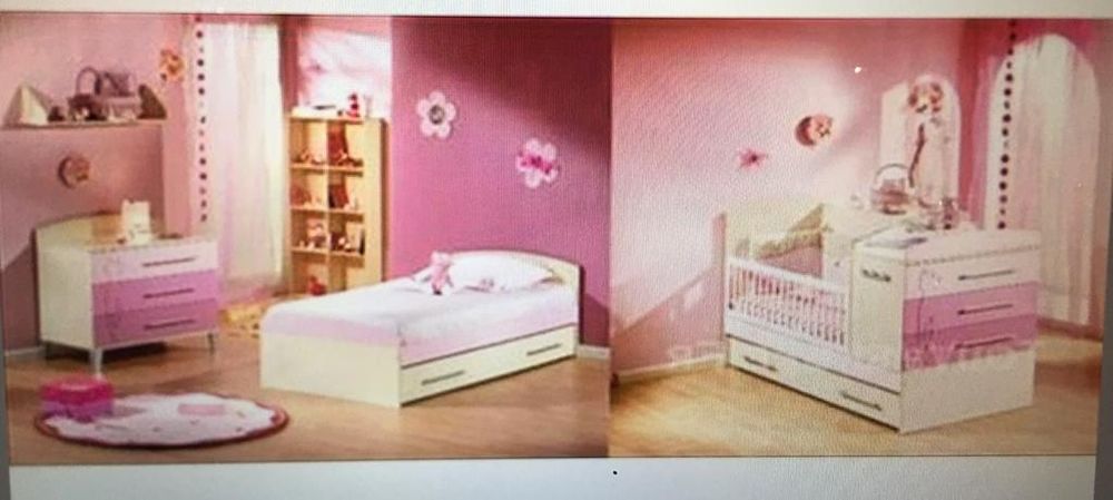 Lit &eacute;volutif Sauthon avec table &agrave; langer, commode et &eacute;tag&egrave;re Mobilier enfants