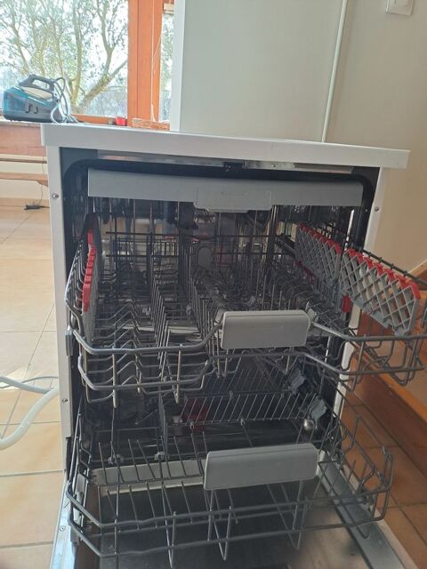 LAVE VAISSELLE 250 Voivres-l�s-le-Mans (72)