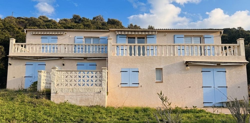   Superbe F3 dans villa, très calme, à 100m de la plage.  Corse, Calcatoggio (20111)