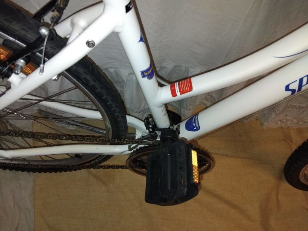 V&eacute;lo Specialized Ariel sport Vélos