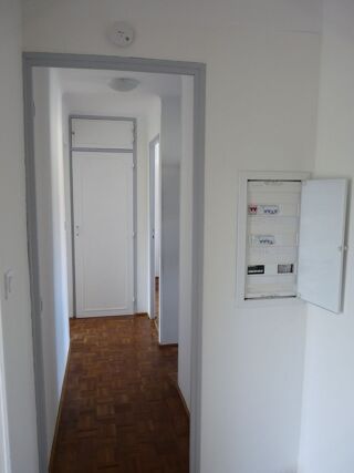 Appartement à louer 4 pièces 72 m²