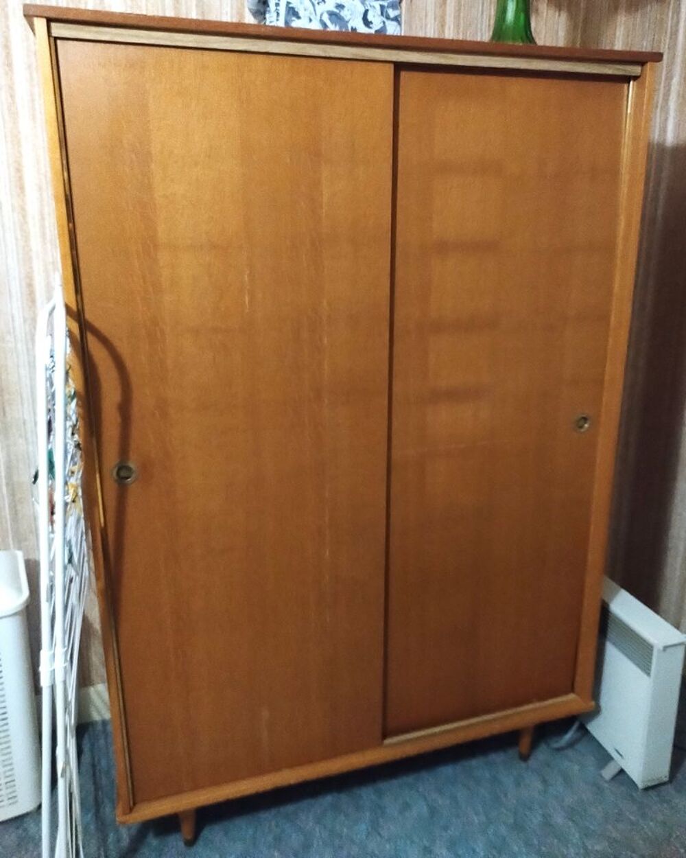Armoire vintage ann&eacute;es 1970 Meubles