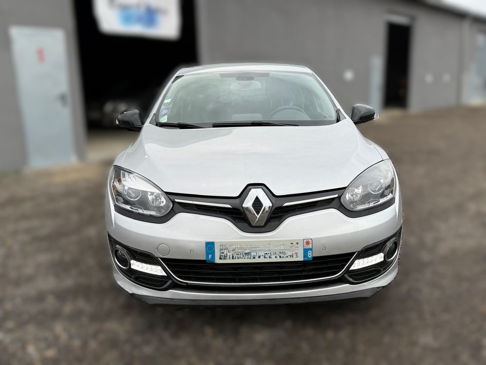 M&eacute;gane III dCi 110 FAP Energy eco2 Bose 2015 occasion 27620 Gasny