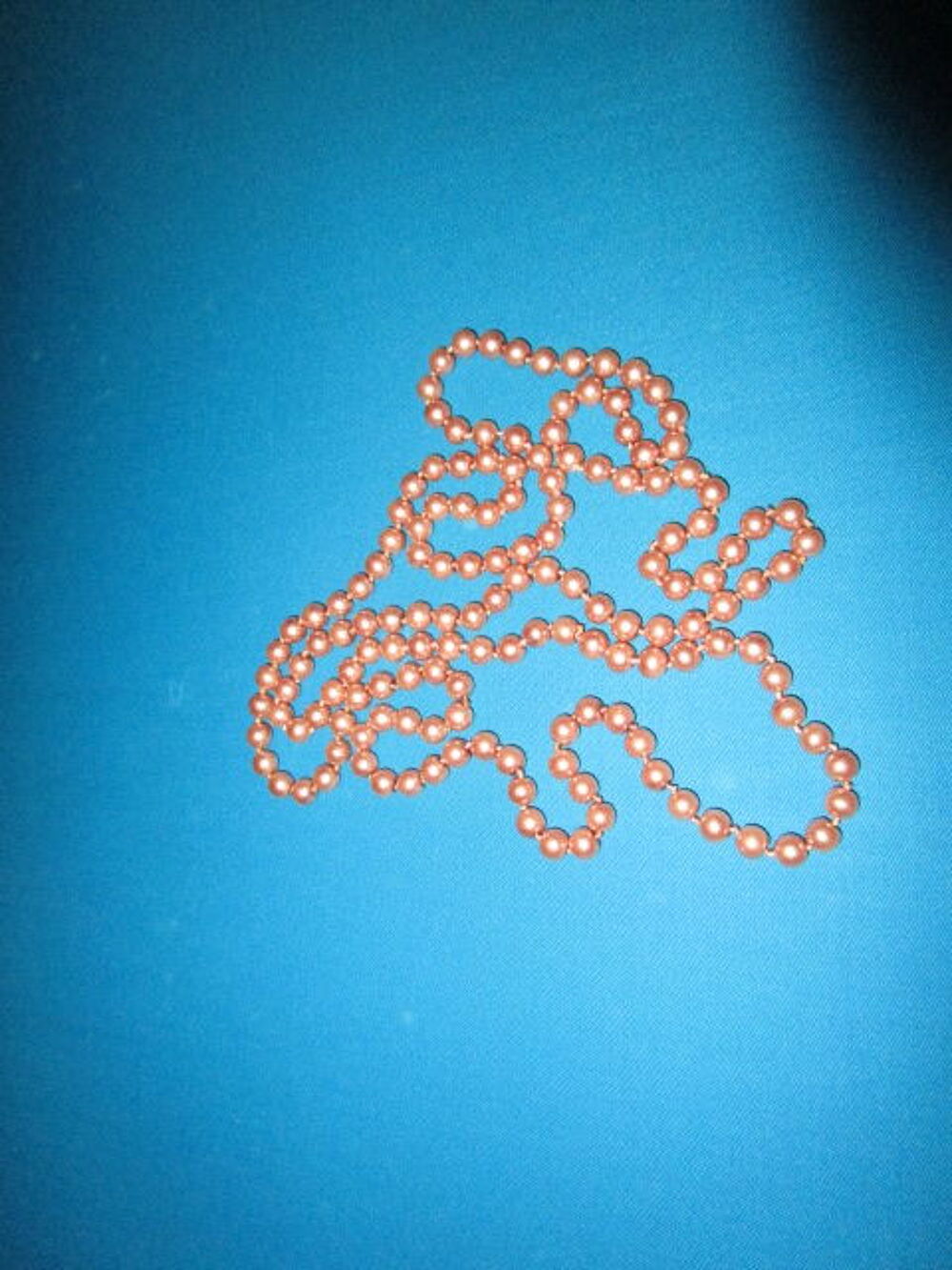  COLLIER EN PERLE Bijoux et montres