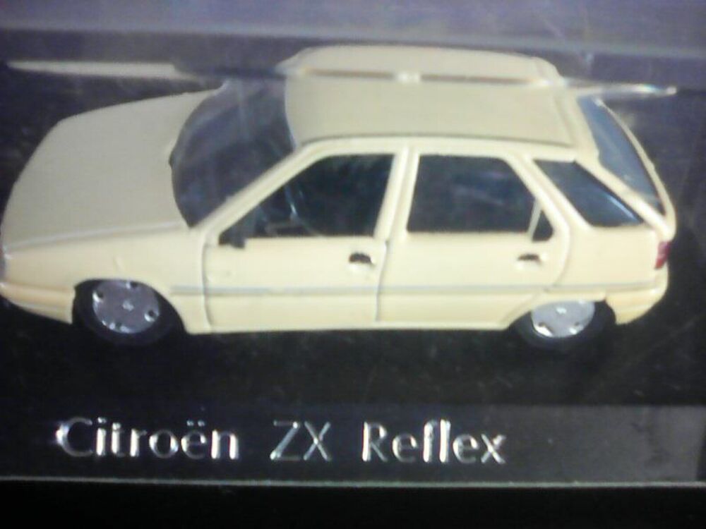Voiture Citroen ZX Relex Solido Mod&egrave;le r&eacute;duit 