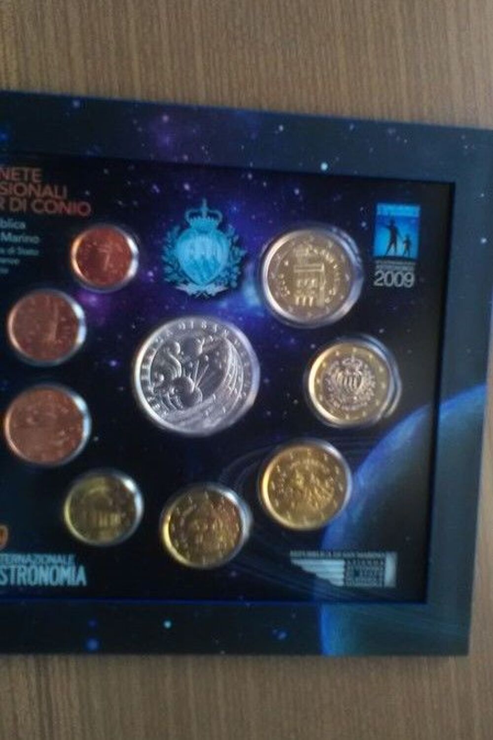 KIT 9 PIECES SAINT MARIN "" ANNEE ASTRONOMIE "" ANNEE 2O09 