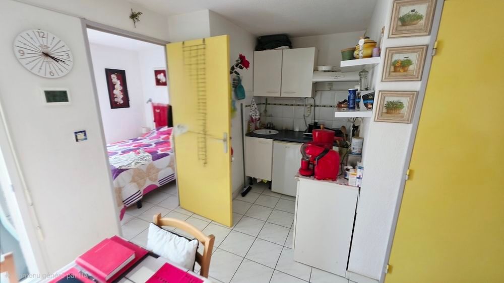 Vente Appartement LE CAP D'AGDE - Situé au bas des falaises, Appartement 2 Pièces + Cabine ( 29,64 m² loi carrez ). Le cap d agde