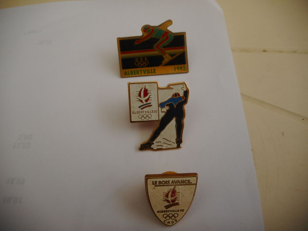 LOT 7 PIN'S J.O. ALBERTVILLE 92 