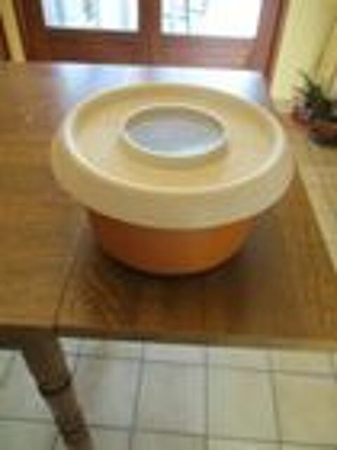 Tupperware - vintage GRAND BOL MELANGEUR BATTEUR 3L ORANGE  10 Mérignies (59)