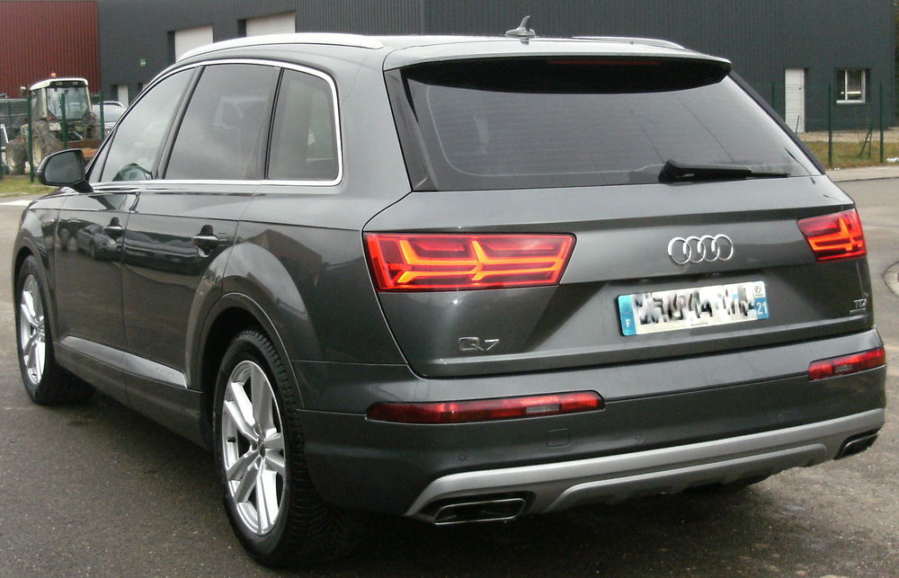 Q7 3.0 V6 TDI Clean Diesel 272 Tiptronic 8 Quattro 5pl S line 2015 occasion 21000 Dijon