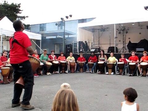 Cours de Djembé à Rennes. 0 35200 Rennes