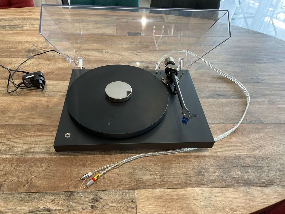 Platine vinyle hi-fi PRO-JECT DEBUT PRO Audio et hifi