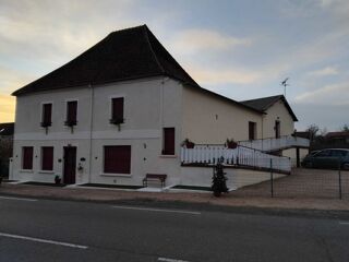  Maison à vendre 15 + pièces 580 m²