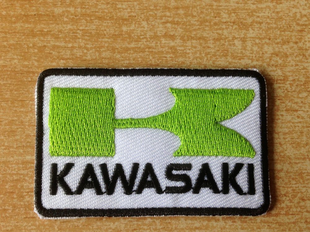 &Eacute;cusson moto kawasaki
Thermocollant
6x4 cm 