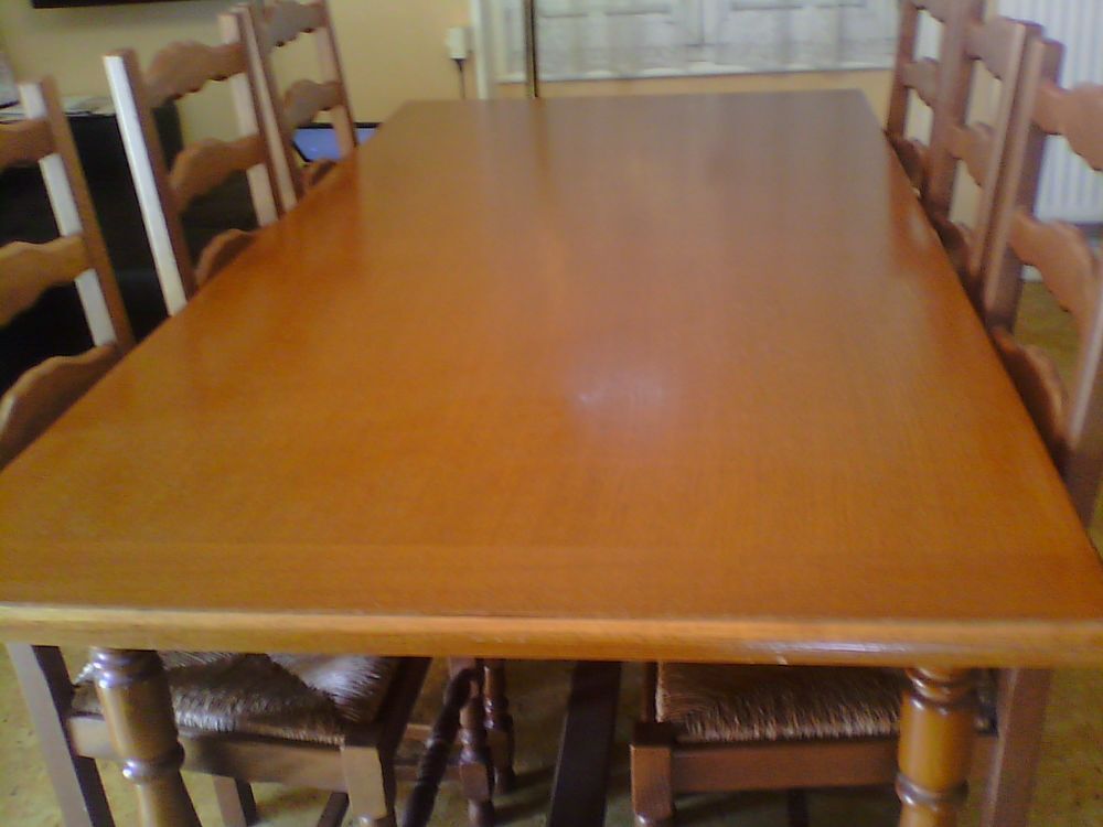 Table familiale Meubles