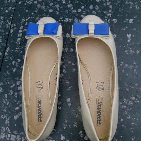 Ballerines beiges 2 Croix (59)