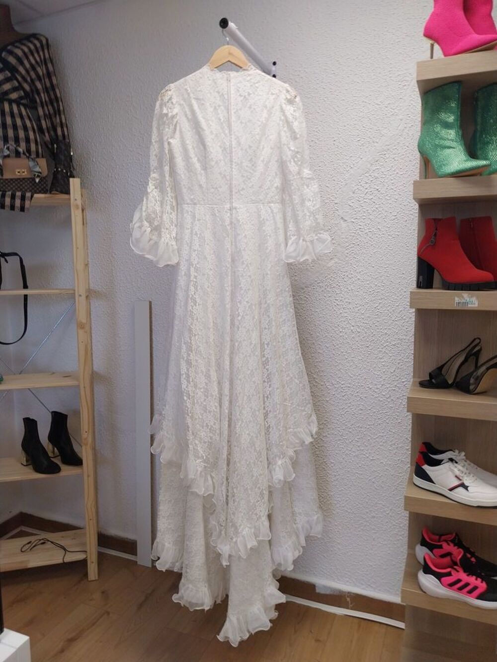 Robe mari&eacute;e vintage Vêtements