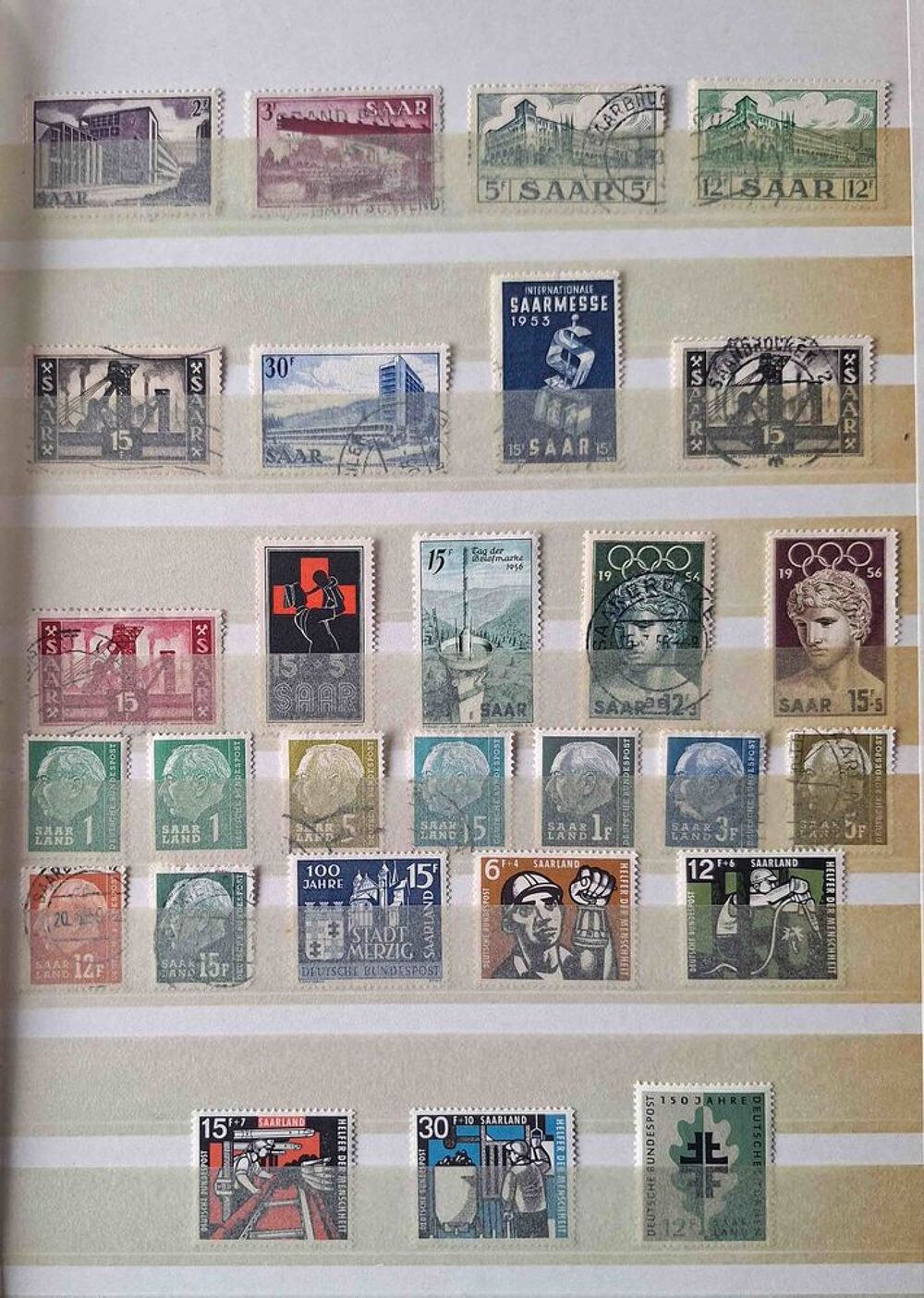 S&eacute;rie de timbres de collection de Sarre 