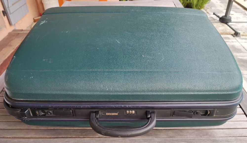 Valise rigide 70x50x25 bon &eacute;tat Maroquinerie