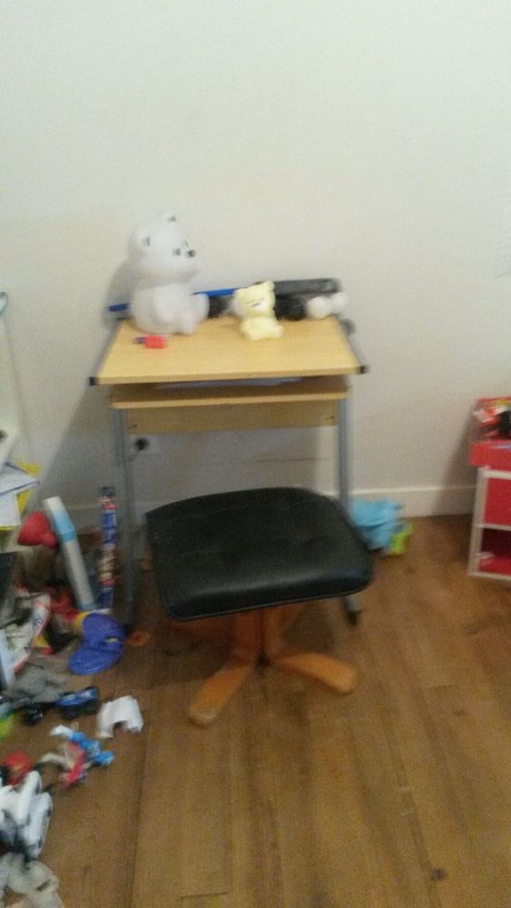 Bureau enfant avec siege Meubles