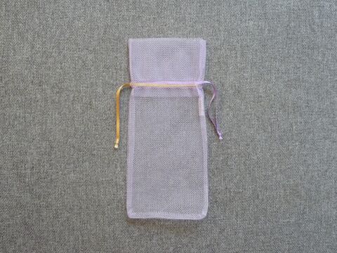 Pochette/ Etui à Lunettes en Tulle Violet avec 2 Rubans-Neuf 3 Paris 15 (75)