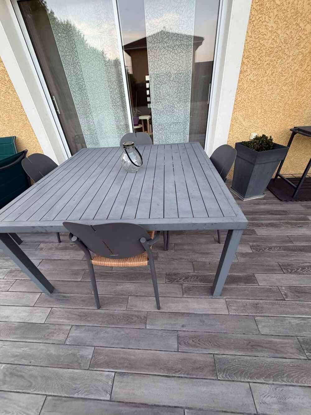 Table et chaises de jardin Meubles