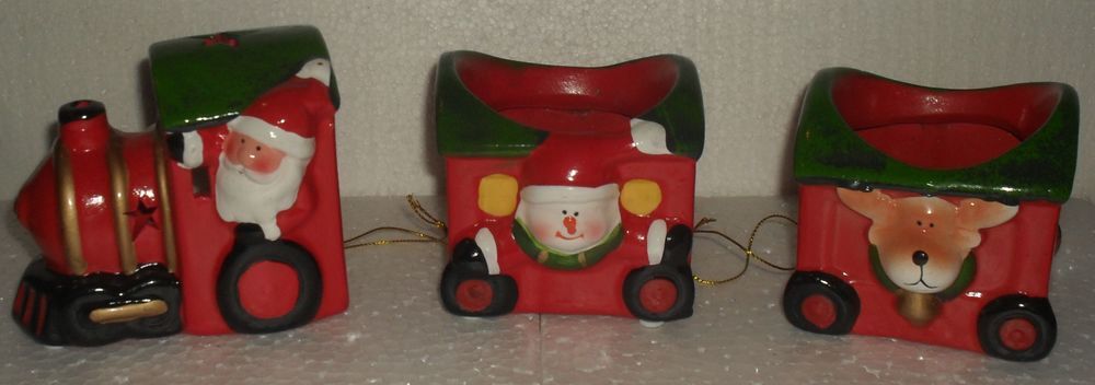 Train du P&egrave;re No&euml;l et Sapin pour petites plantes ou bougies. Décoration