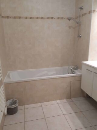  Appartement � vendre 3 pi�ces 49 m� V�nissieux