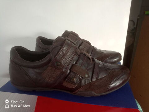 chaussures CASUAL cuir T 41 18 Lannion (22)