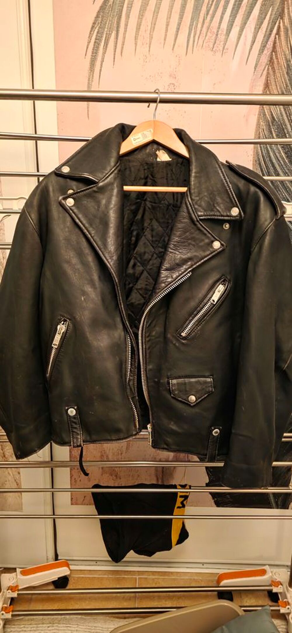 Blouson perfecto en cuir d'occasion Vêtements