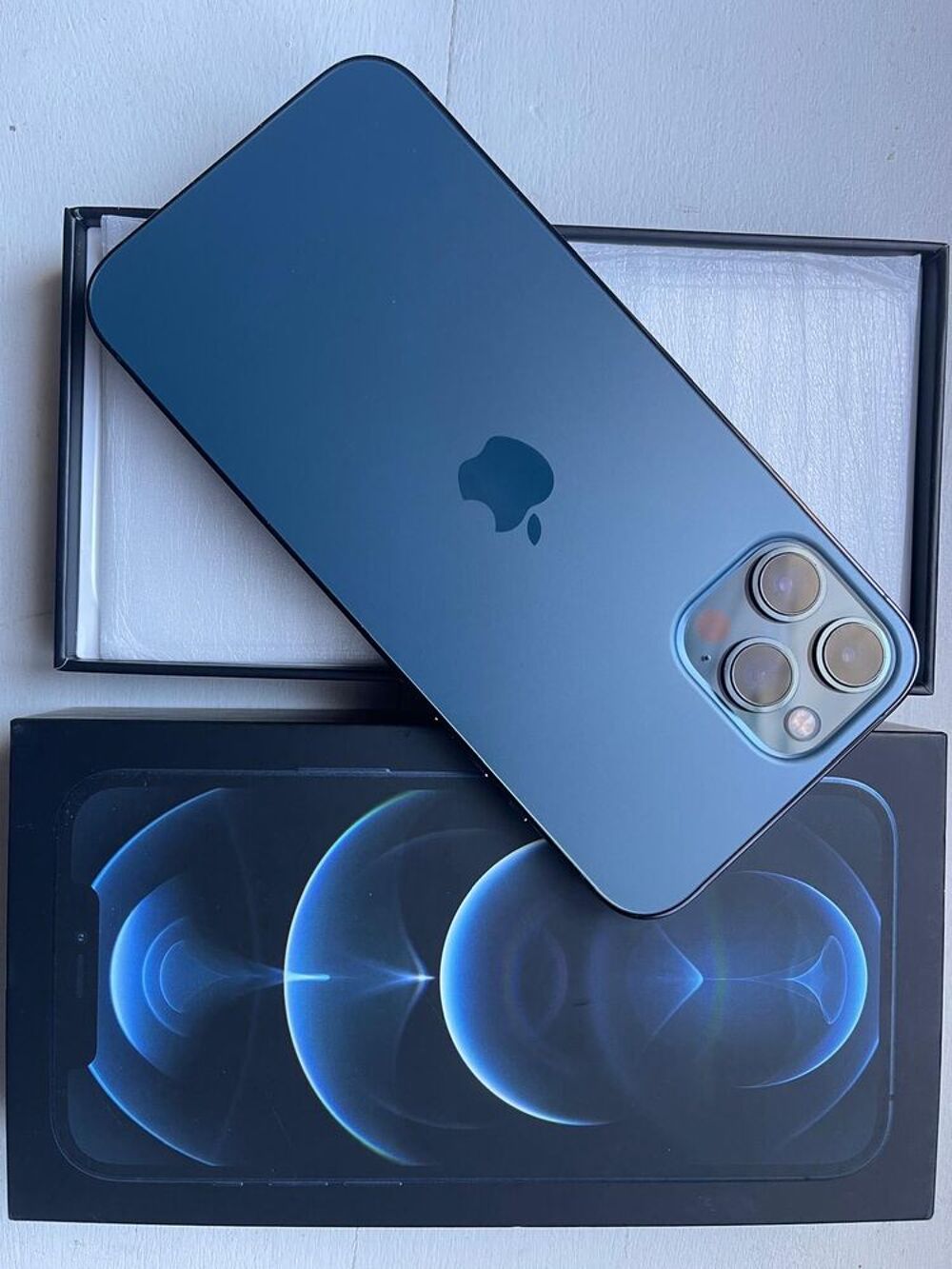 IPhone 12 Pro Max Téléphones et tablettes