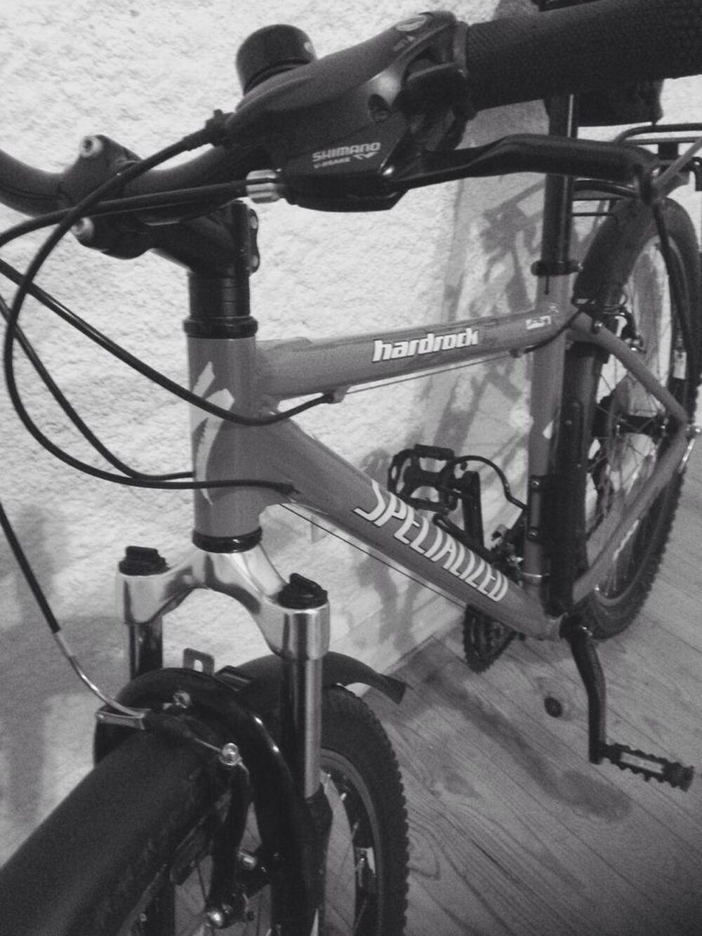 Vtt specialized hardrock discount prix