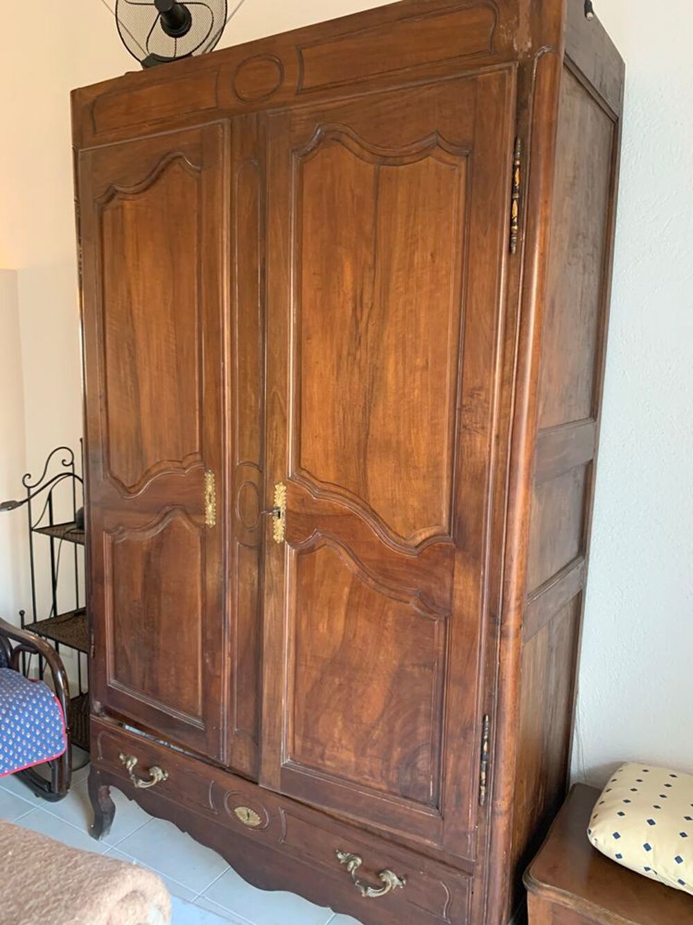 Armoire marseillaise Meubles