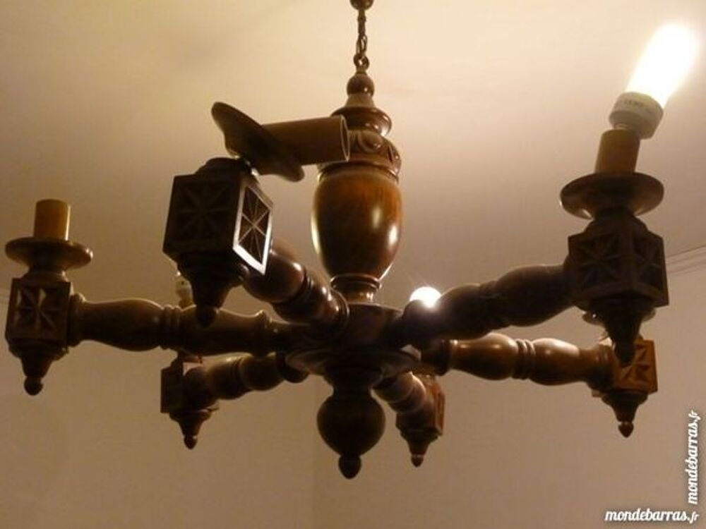 LUSTRE EN BOIS A 6 BRANCHES Décoration