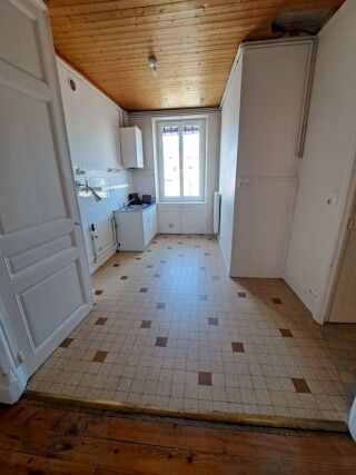  Appartement à louer 2 pièces 63 m²