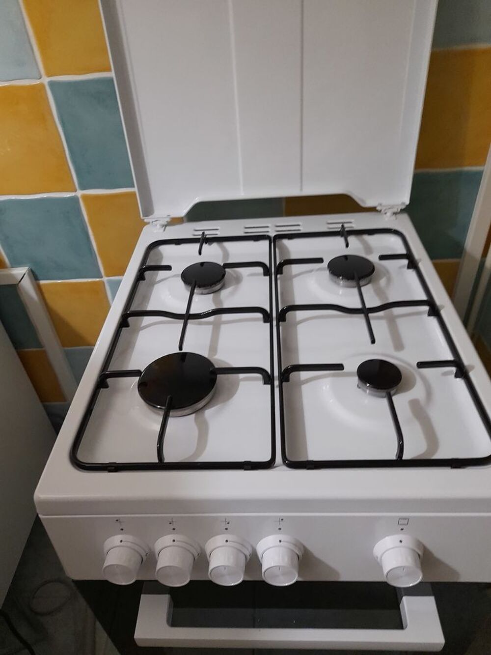 Gazini&egrave;re Beko toute a gaz Electroménager