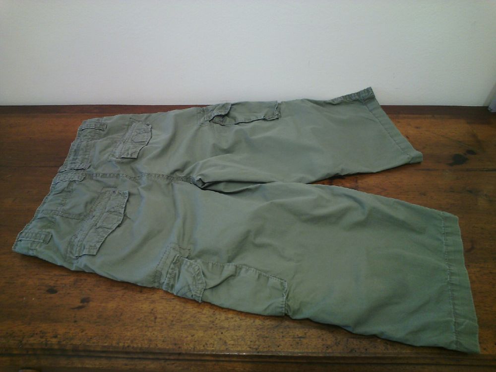 Bermuda kaki OKA&Iuml;DI 8 ans - TBE Vêtements enfants