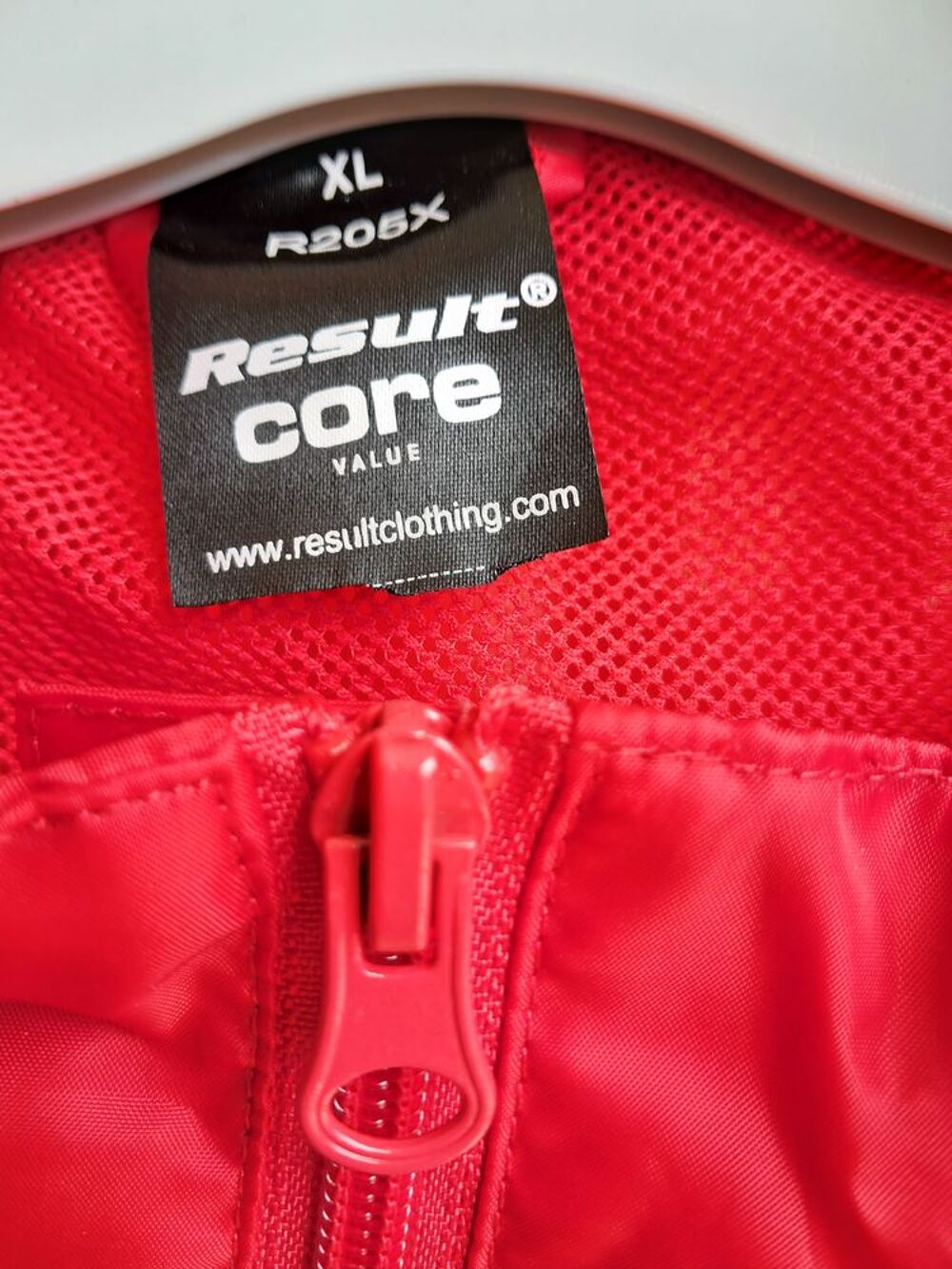BLOUSON COUPE VENT PORCHE NEUF TAILLE XL Vêtements