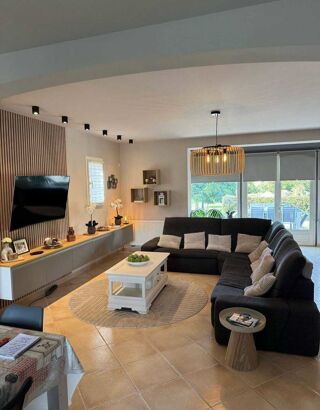  Maison � vendre 10 pi�ces 280 m�