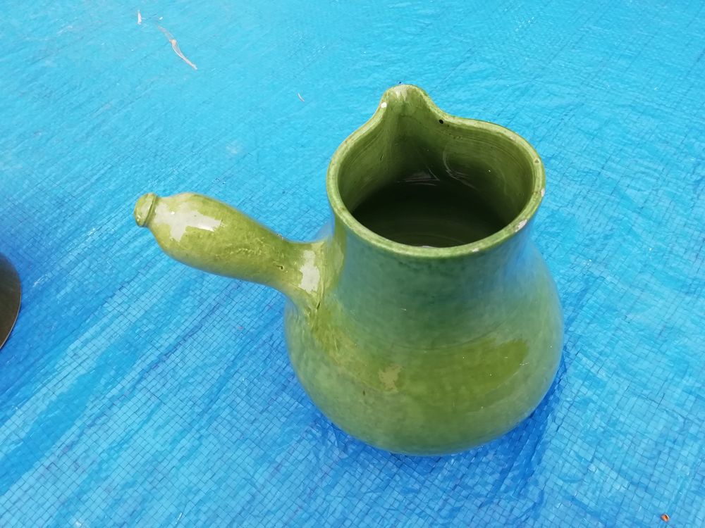 Sauci&egrave;re / caquelon avec manche Décoration