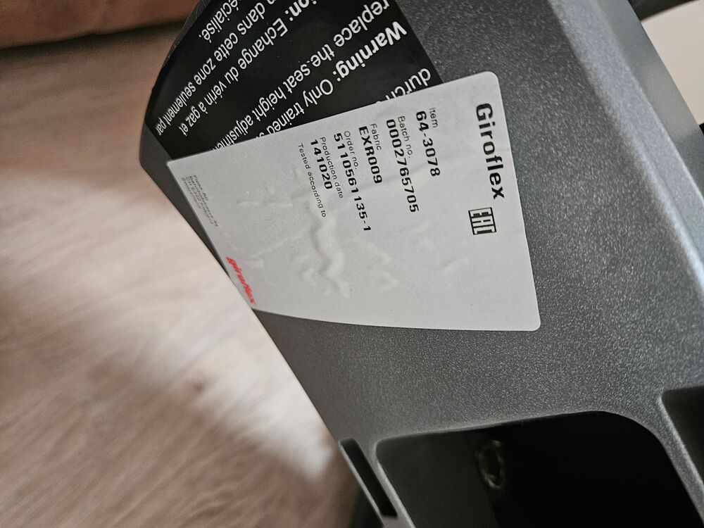 Si&egrave;ge de bureau ergonomique Giroflex Meubles