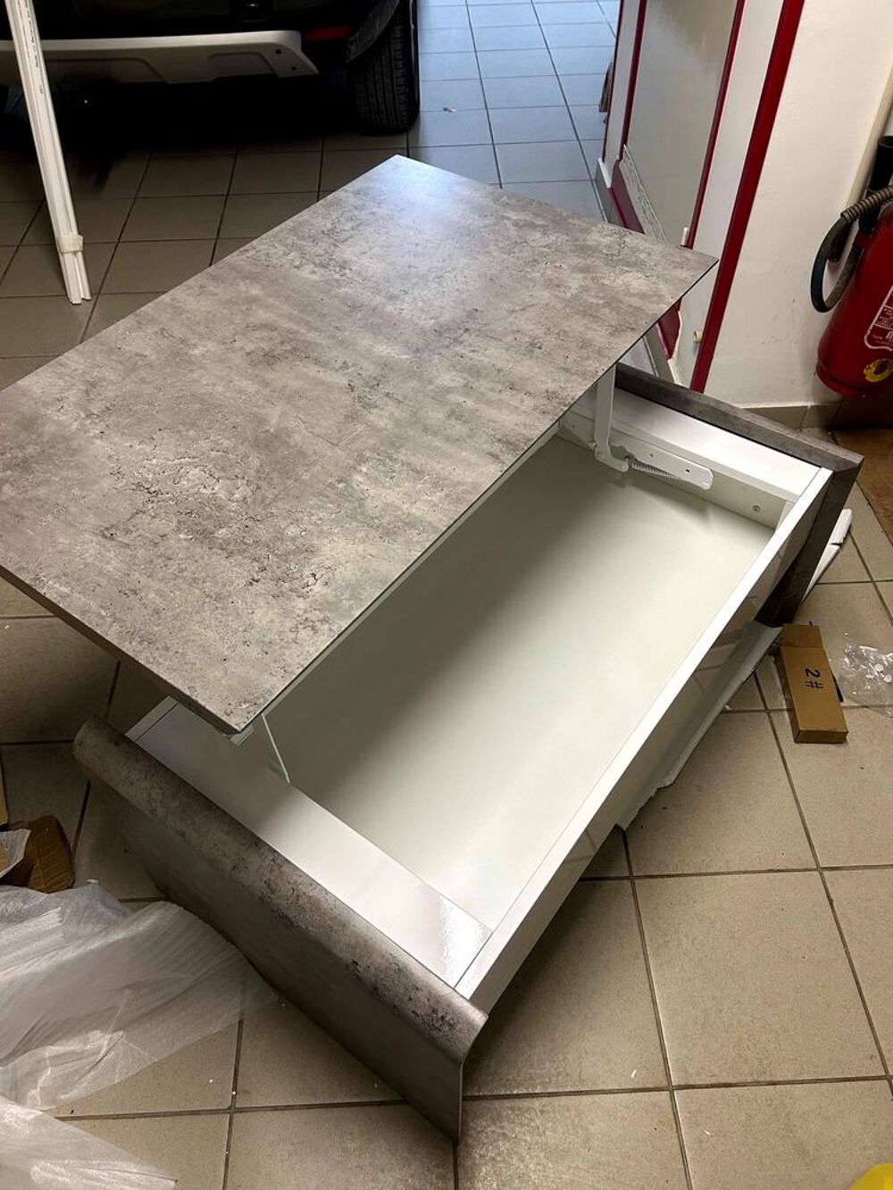 Table+basse+b&eacute;ton/blanc+Giulia+2 Meubles
