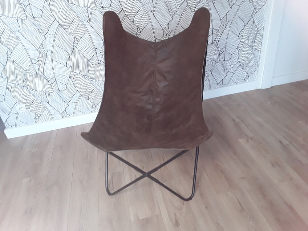 Chaise Papillon Marron Design M&eacute;tal Meubles
