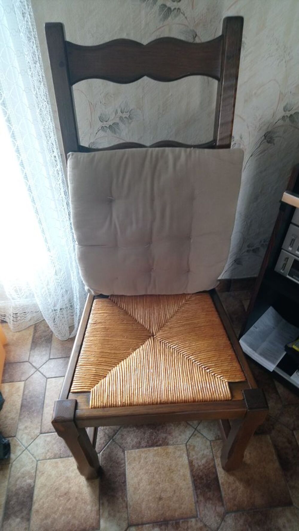  Salle &agrave; manger en ch&ecirc;ne massif Meubles
