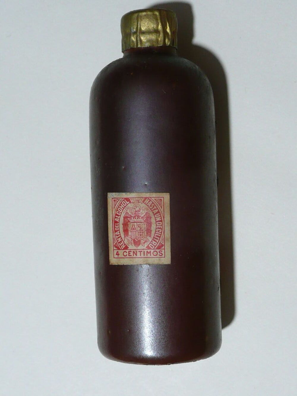 Mignonette en c&eacute;ramique de cura&ccedil;ao rouge Bardinet 