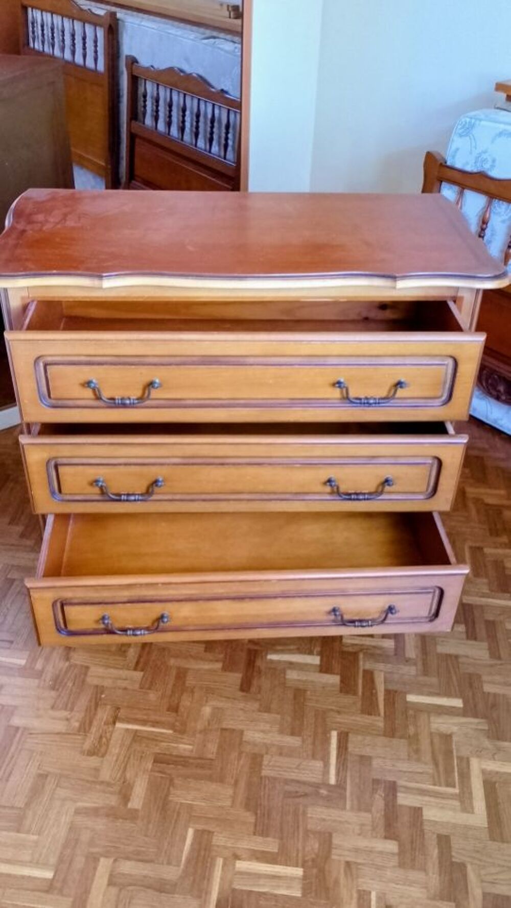 COMMODE EN BOIS Meubles
