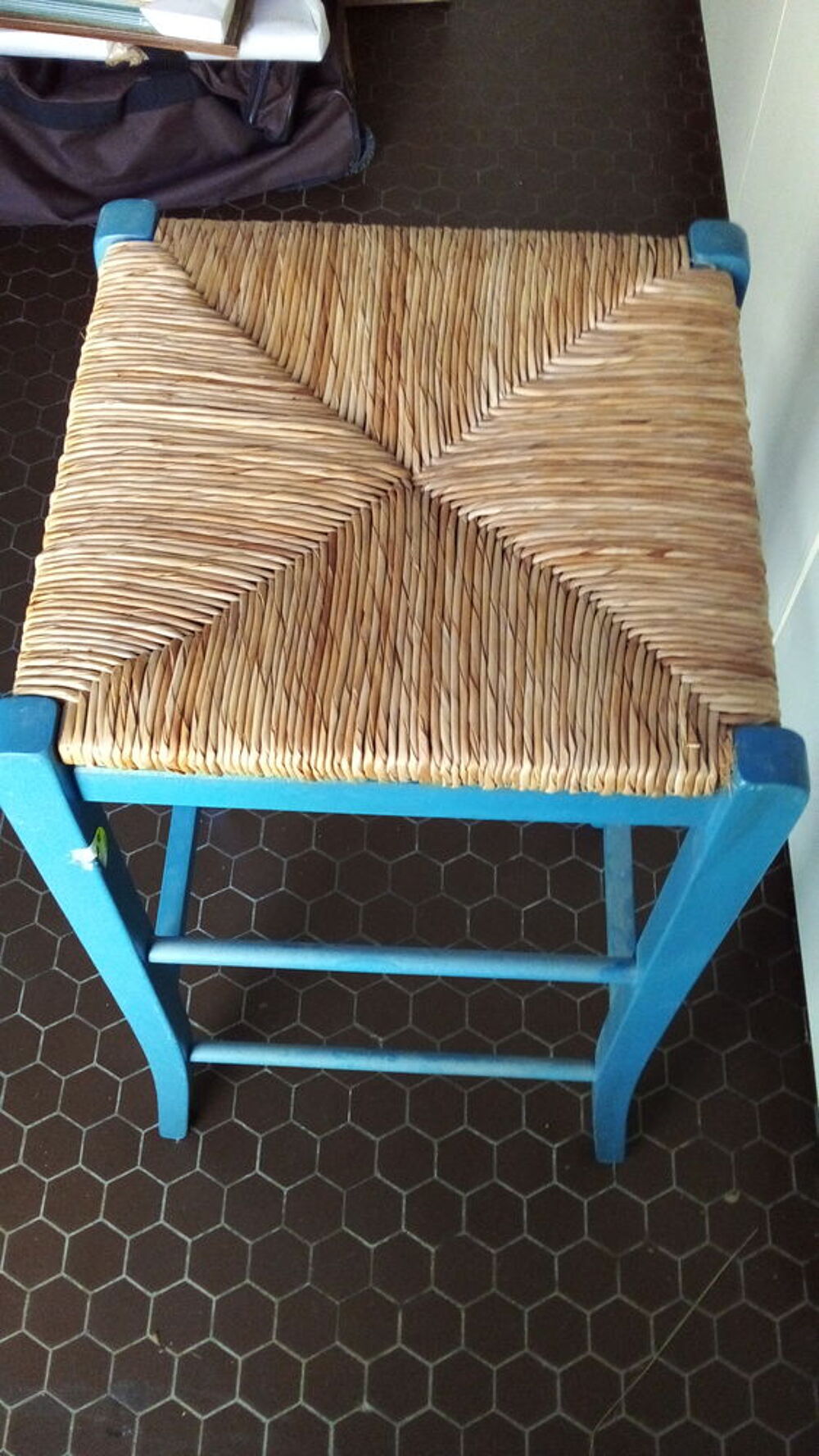 TABOURETS DE BAR EN BOIS ET ASSISES TISSEES Meubles